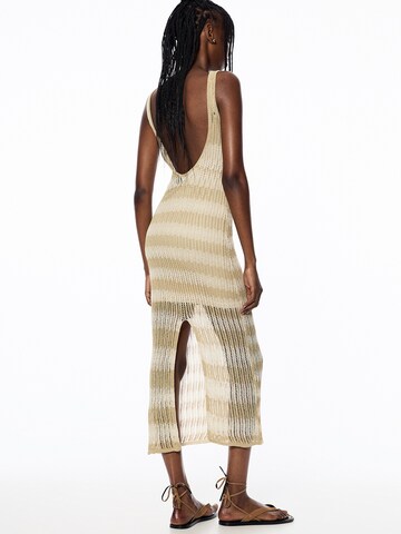 Abito in maglia di Pull&Bear in beige