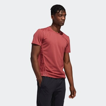 Coupe regular T-Shirt fonctionnel ADIDAS SPORTSWEAR en rouge : devant