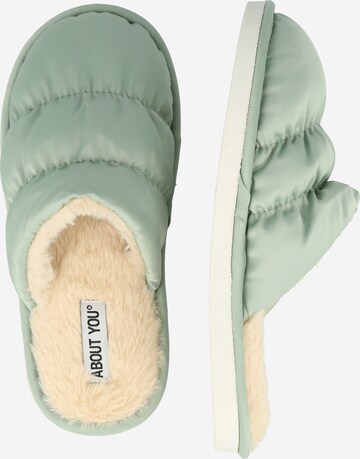 ABOUT YOU Slipper 'Romy' in Green