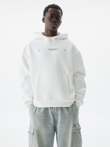 Sweat-shirt Pull&Bear en blanc : devant