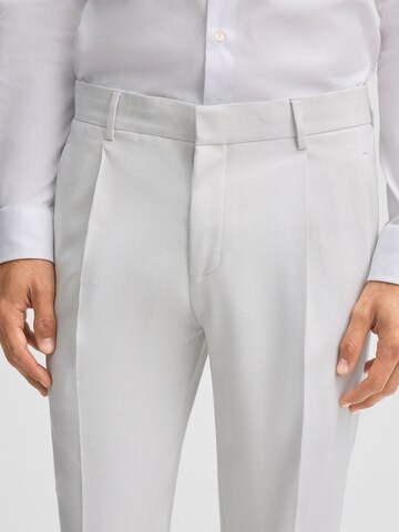Regular Pantalon à plis 'Luis' STRELLSON en blanc