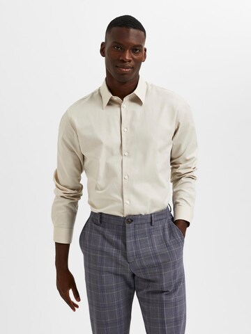 SELECTED HOMME Slim fit Button Up Shirt 'SLHEthan' in Beige: front