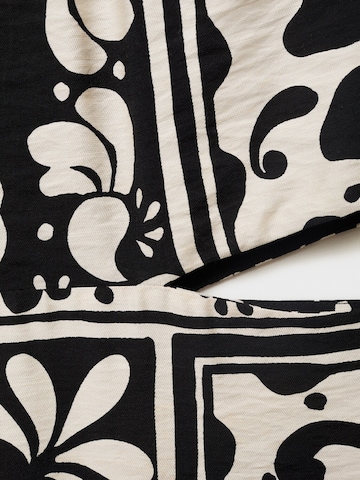Robe 'OLIMPIO' MANGO en noir