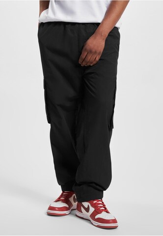 Ecko Unlimited Loosefit Kapsáče – černá: přední strana