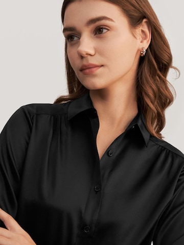 Lilysilk Bluse‌‌‌‌‌‌‌‌‌ in Schwarz