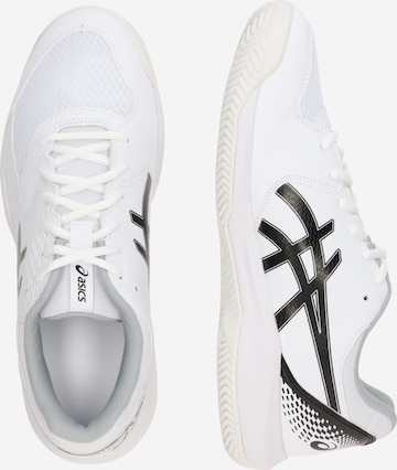 Chaussure de sport ASICS en blanc