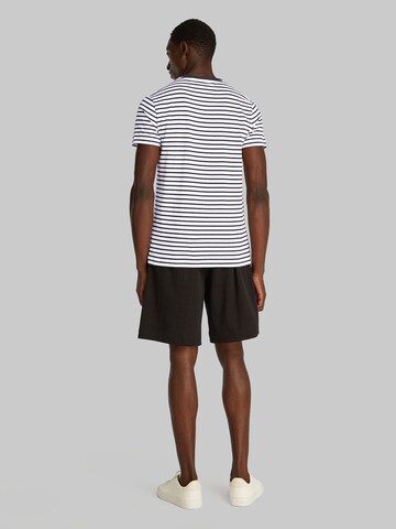 Calvin Klein Футболка в Белый