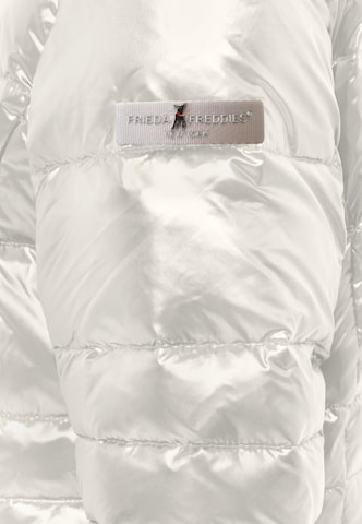 Frieda & Freddies Winter Coat in Beige