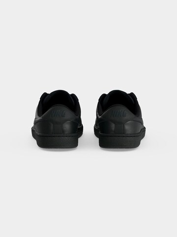 Nike Sportswear Sneakersy 'TENNIS CLASSIC' w kolorze czarny