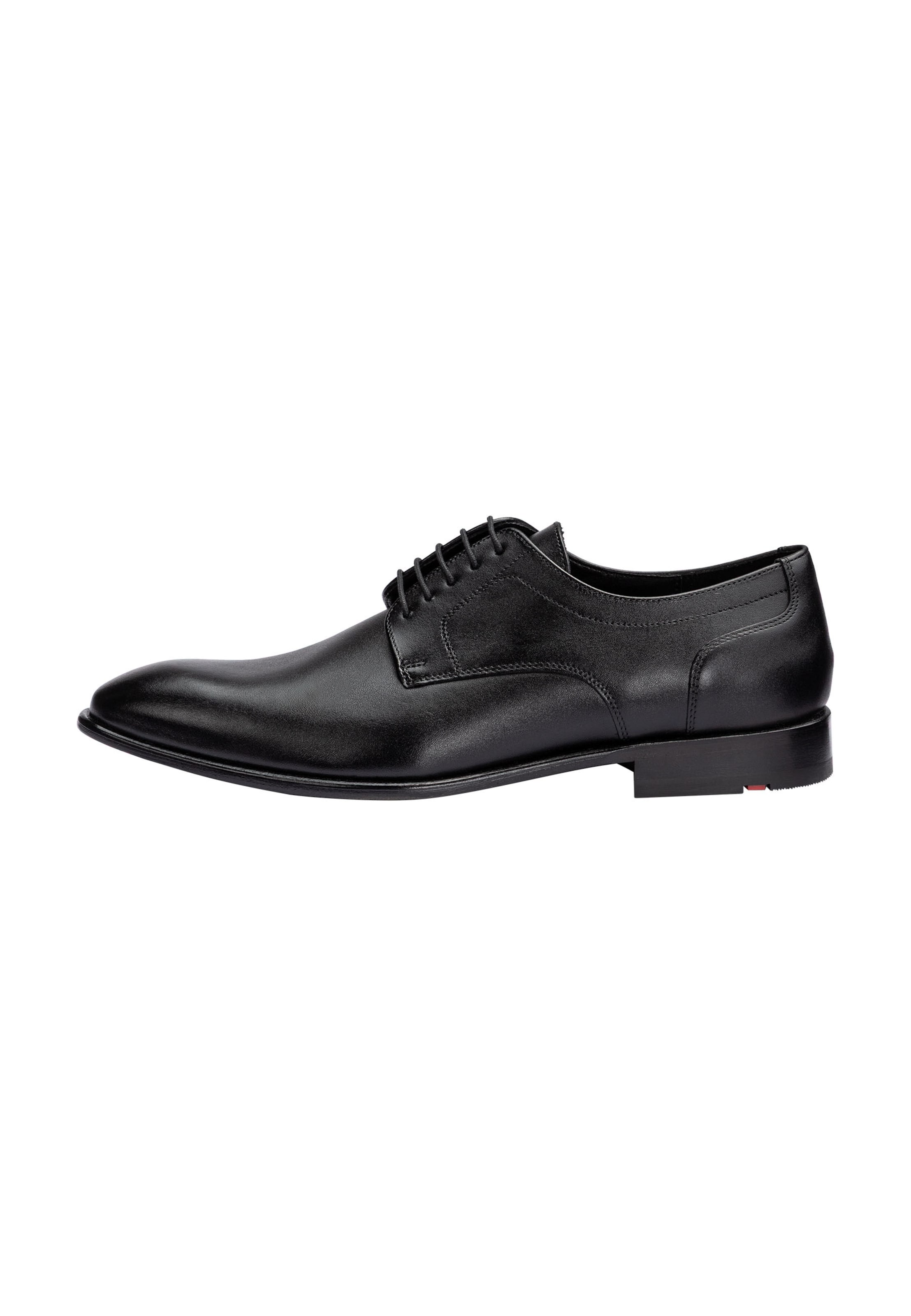 LLOYD Lace-up shoe in Black: front