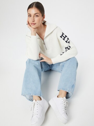 Pull-over TOMMY HILFIGER en blanc