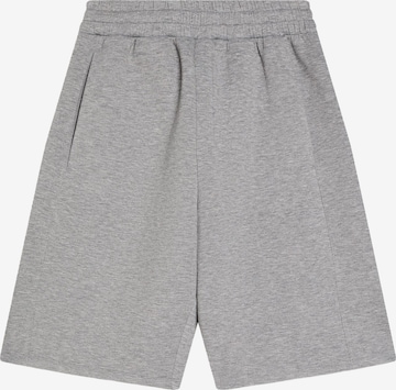 Baggy Pantalon Bershka en gris : devant