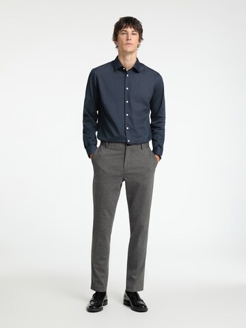 SELECTED HOMME Regular fit Button Up Shirt 'Performance' in Blue
