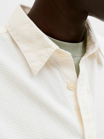 JACK & JONES Comfort fit Button Up Shirt 'Nantucket' in Beige