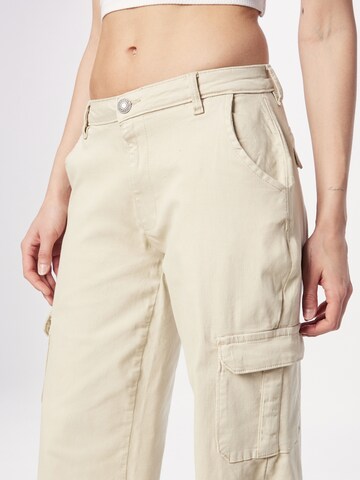 Urban Classics - Pierna ancha Pantalón vaquero cargo en beige