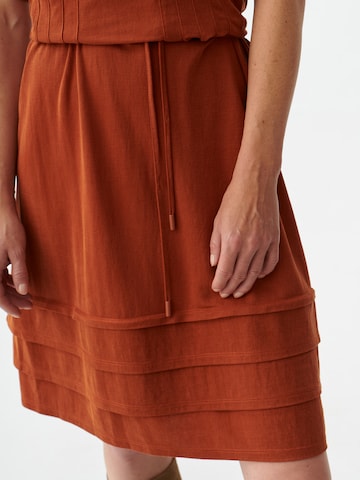 TATUUM Φόρεμα σε πορτοκαλί