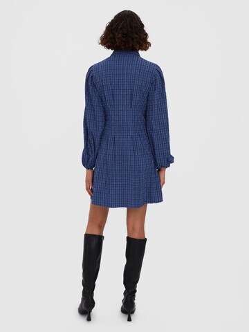 VERO MODA Košilové šaty 'GIL' – modrá