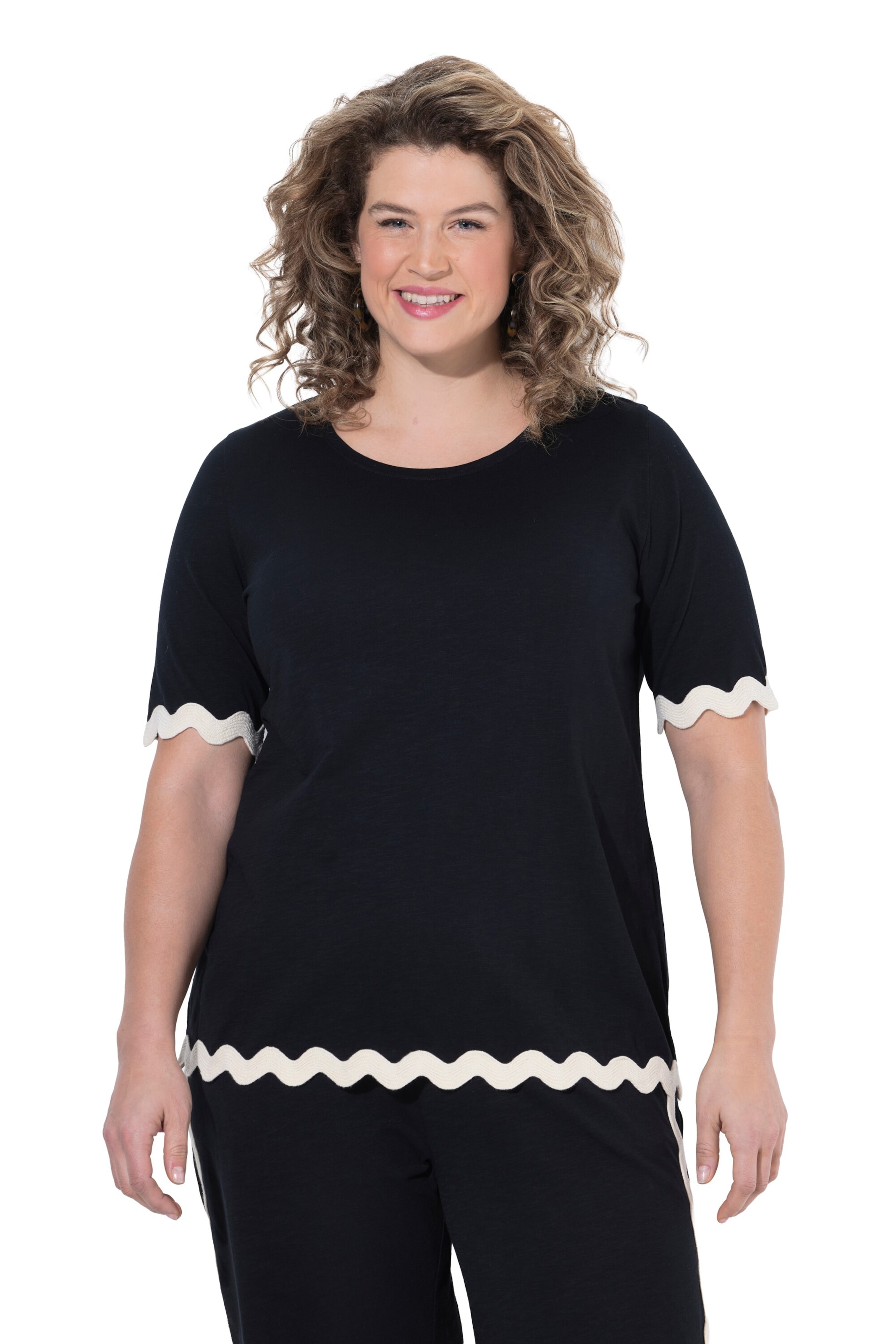 Ulla Popken Shirt in Black: front