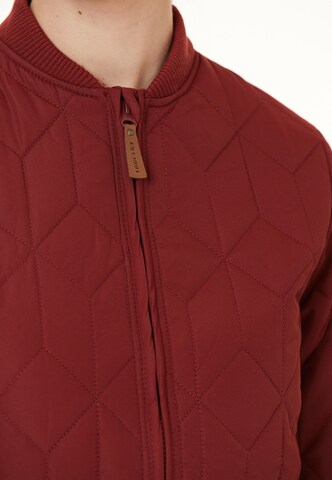 Weather Report Athletic Jacket 'Piper' in Red