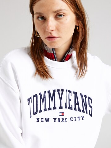 Tommy Jeans Sweatshirt in White