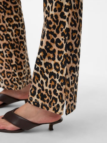 MAMALICIOUS Levenevä Leggingsit 'MLSANNIE' värissä beige