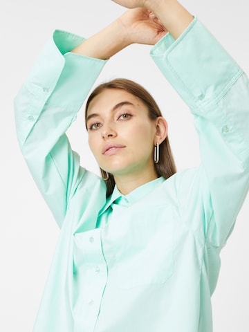 Gina Tricot Blouse 'Gizem' in Groen
