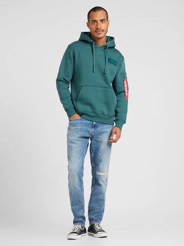 Regular fit Felpa di ALPHA INDUSTRIES in verde