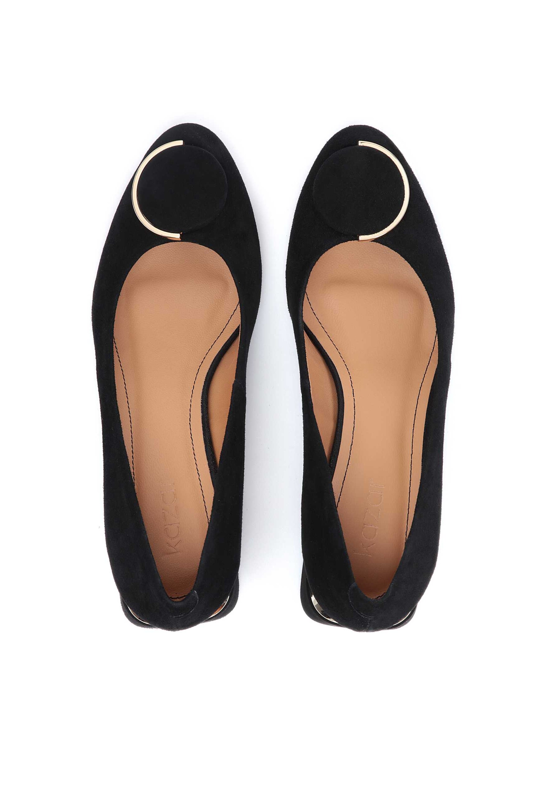 Kazar Lodičky - Čierna