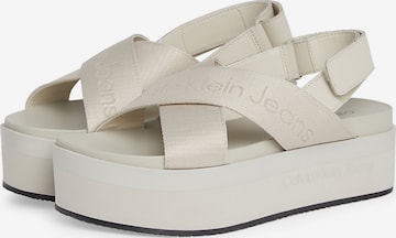 Calvin Klein Jeans Sandalen met riem in Beige