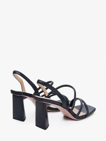 Estro - Sandalias con hebilla '195-301' en negro