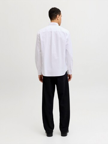 JACK & JONES Tavaline suurus Triiksärk 'JPRBLUHARVEY', värv valge