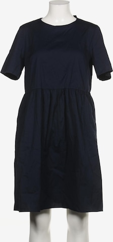 Windsor Dress in M in Blue: front
