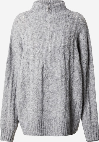 TOPSHOP Sweater in Grey: front