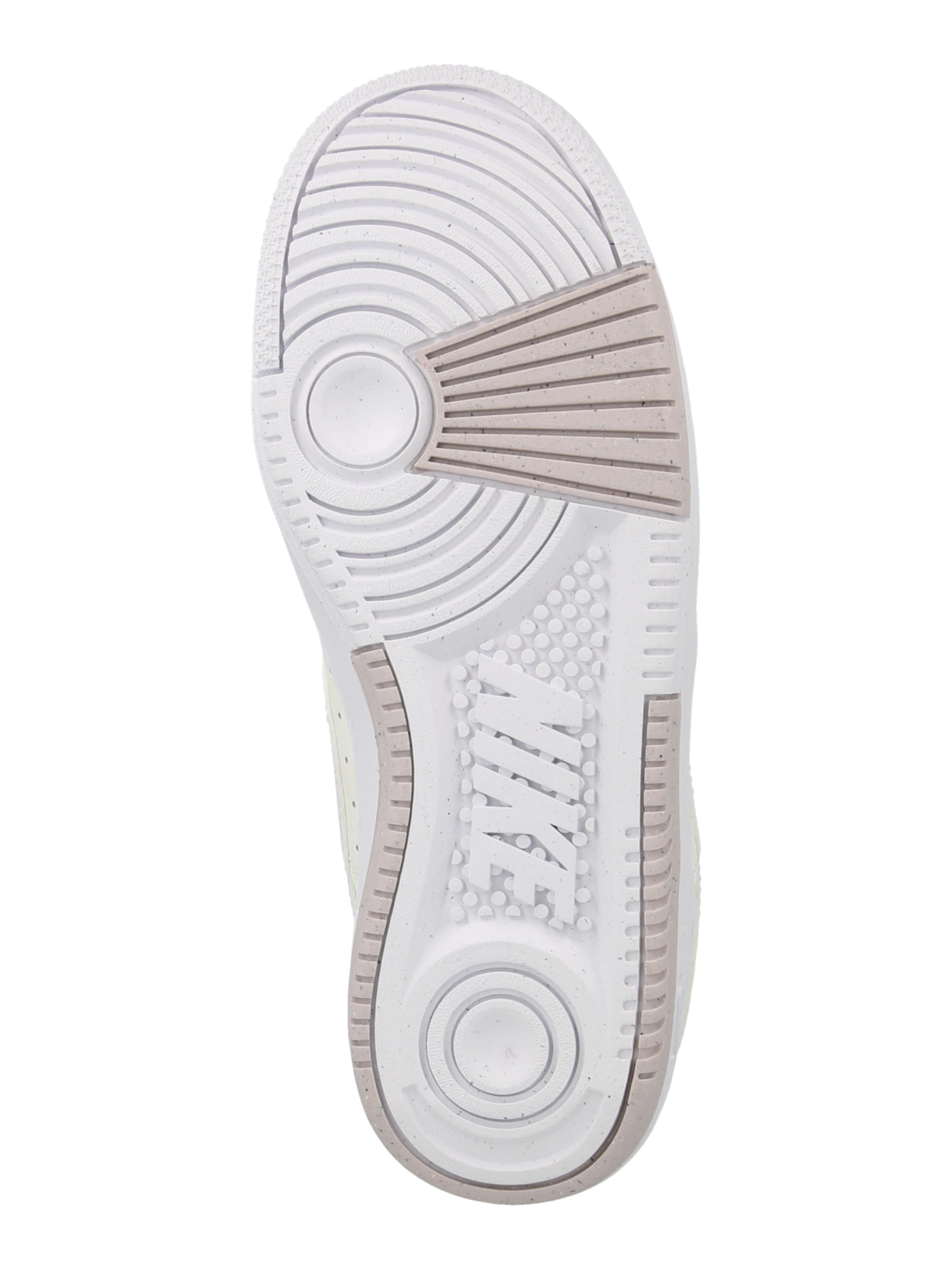 Sneaker low 'Gamma Force' de la Nike Sportswear pe alb