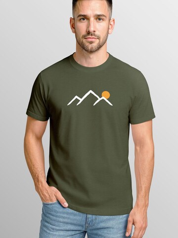 Neverless Shirt 'Mountain Sun'‌‌‌‌‌‌ in Grün: Vorderseite