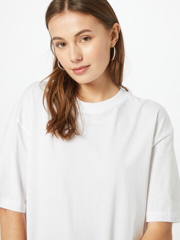 Gina Tricot T-Shirt in Weiß