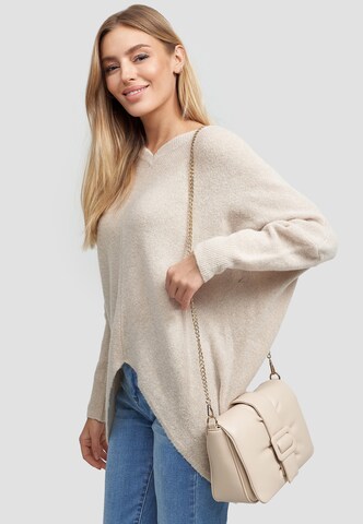 Emma & Kelly Crossbody Bag in Beige: front