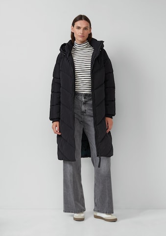 s.Oliver Wintermantel in Schwarz: Vorderseite