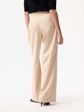 adl Regular Broek in Beige