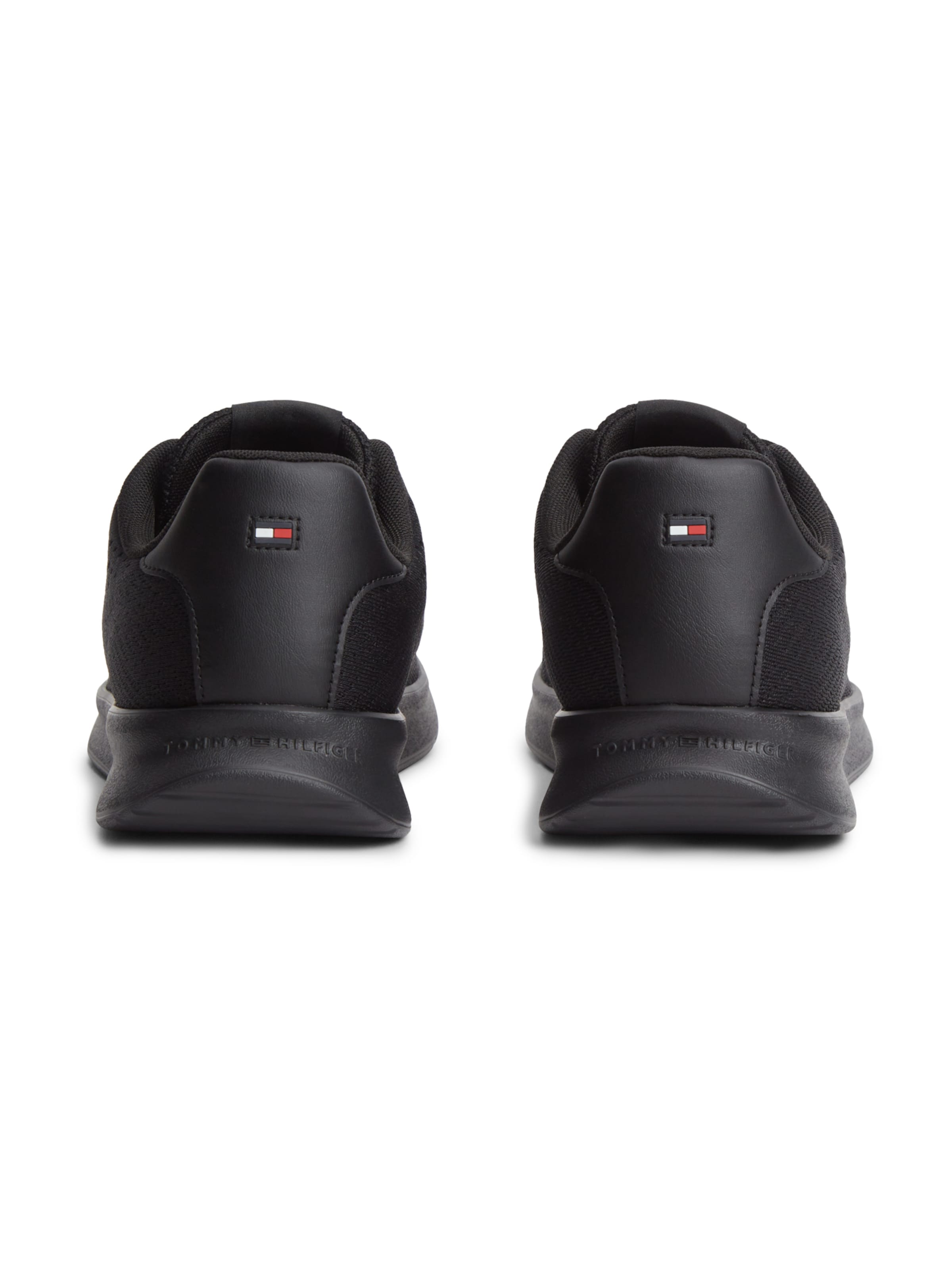 TOMMY HILFIGER Sneaker in Schwarz