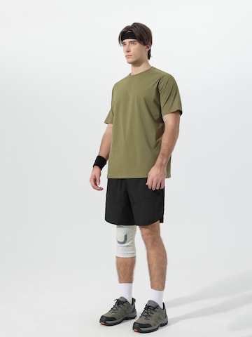 YOUTHUP Performance Shirt 'Trockenbahn' in Green