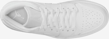 Baskets basses 'Air Jordan 1' Jordan en blanc