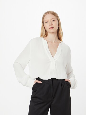 s.Oliver BLACK LABEL - Blusa en blanco: frente