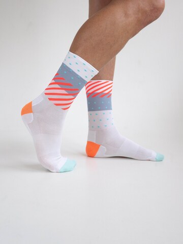 INCYLENCE Athletic Socks 'WILDNESS' in Red