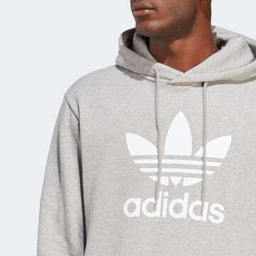 ADIDAS ORIGINALS Sweatshirt 'Adicolor Classics Trefoil' i grå