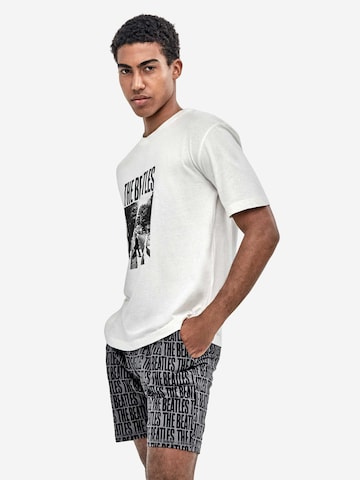 Gisela Pyjama kort in Zwart: voorkant