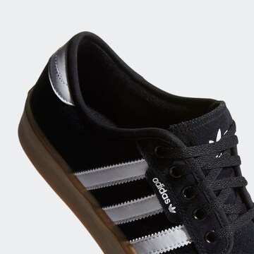 Baskets basses 'Seeley' ADIDAS ORIGINALS en noir