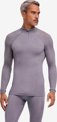 FALKE Base Layer in Grey: front