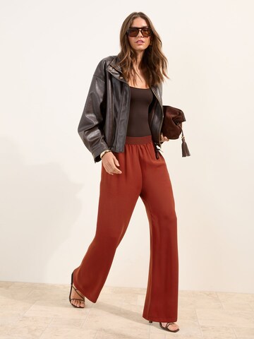 Friends Like These Ohlapna forma Hlače | rjava barva