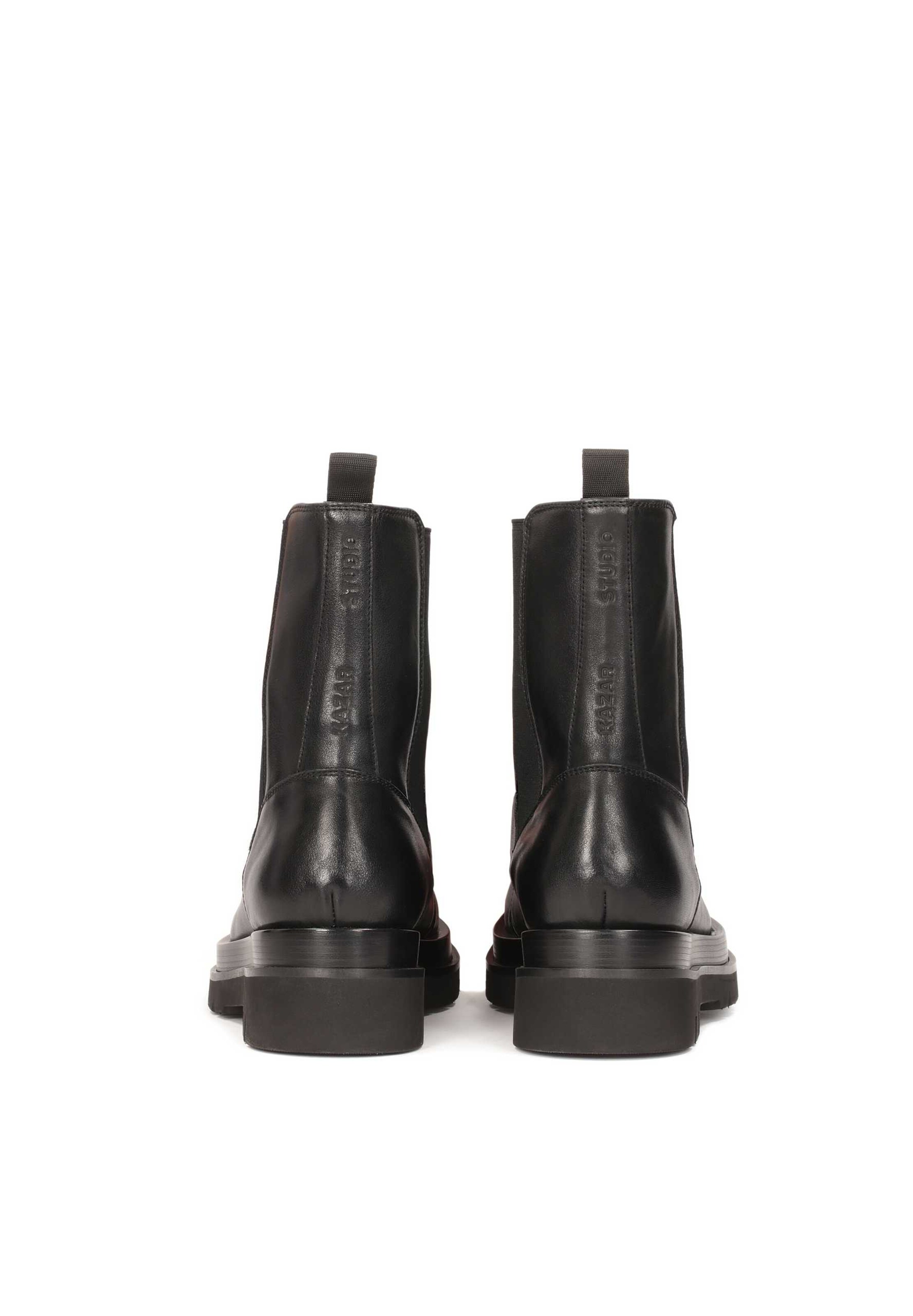 Boots chelsea di Kazar Studio in nero